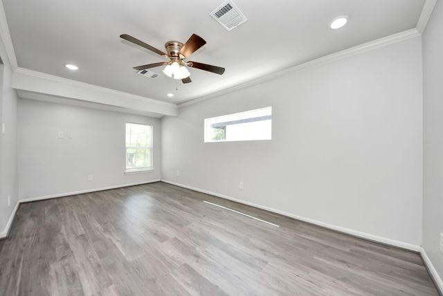 5003 Enyart Street, Houston, TX 77021