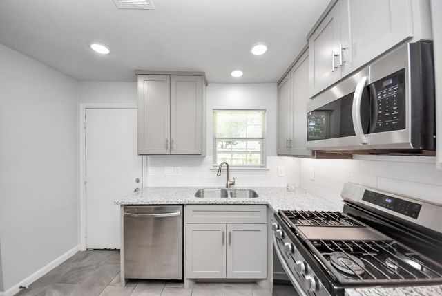 5003 Enyart Street, Houston, TX 77021