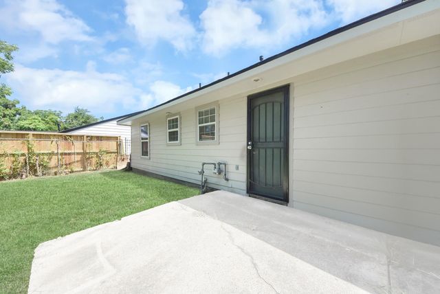 5003 Enyart Street, Houston, TX 77021