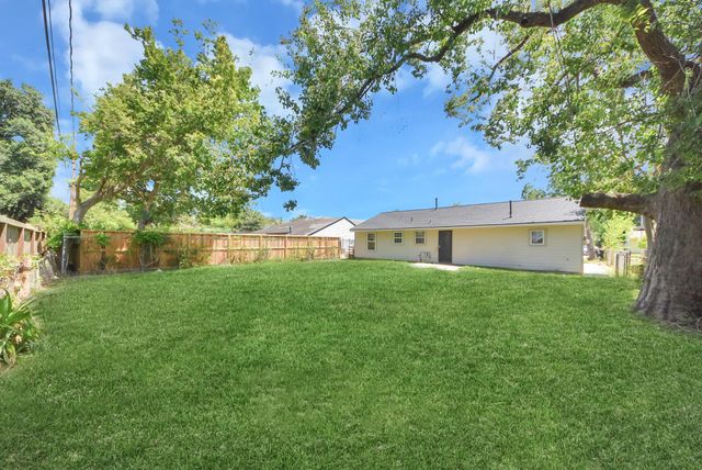 5003 Enyart Street, Houston, TX 77021