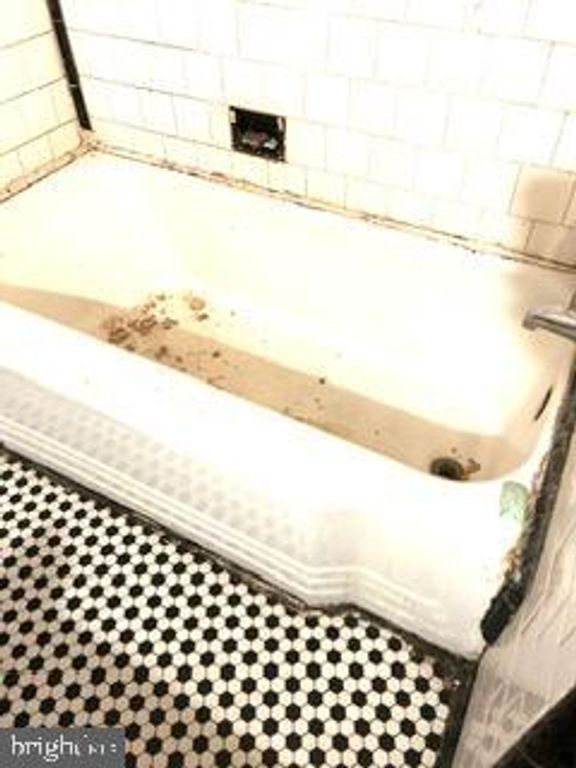 Image 17 of property listing at 3916 GRANTLEY ROAD, Baltimore, MD 21215