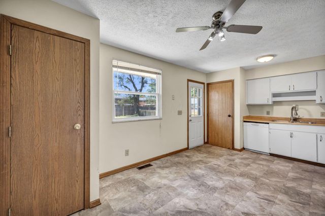 3401 Reaver Avenue, Grove City, OH 43123