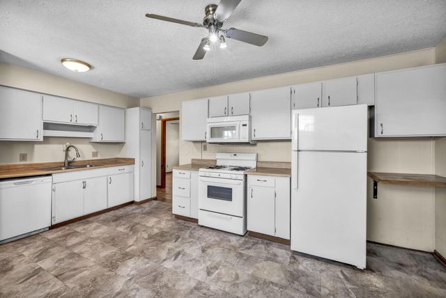 3401 Reaver Avenue, Grove City, OH 43123