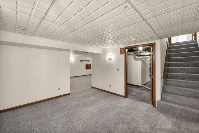 3401 Reaver Avenue, Grove City, OH 43123
