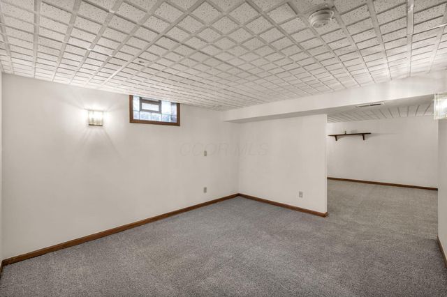 3401 Reaver Avenue, Grove City, OH 43123