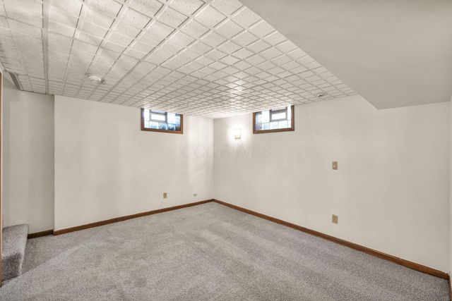 3401 Reaver Avenue, Grove City, OH 43123