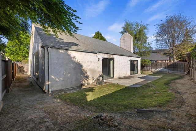 1162 Sonora Ave, Manteca, CA 95337