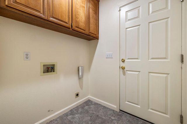 1162 Sonora Ave, Manteca, CA 95337