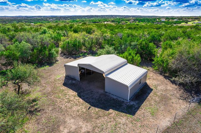 117 Vista Oaks DR, Dripping Springs, TX 78620