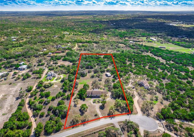 117 Vista Oaks DR, Dripping Springs, TX 78620