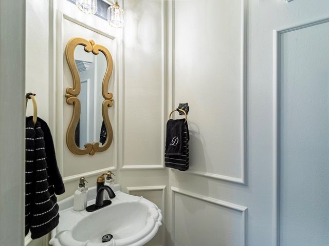 14706 Sandy Creek Drive, Houston, TX 77070