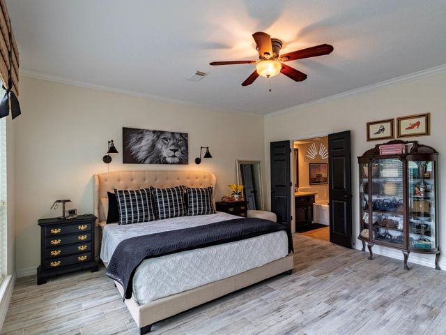 14706 Sandy Creek Drive, Houston, TX 77070