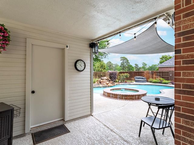 14706 Sandy Creek Drive, Houston, TX 77070