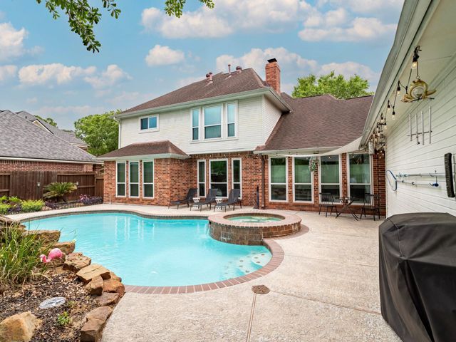 14706 Sandy Creek Drive, Houston, TX 77070