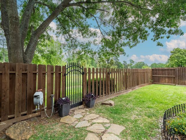 14706 Sandy Creek Drive, Houston, TX 77070