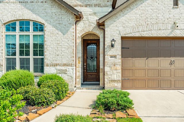 4015 Shackleton Court, Iowa Colony, TX 77583