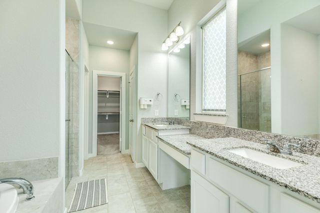 4015 Shackleton Court, Iowa Colony, TX 77583