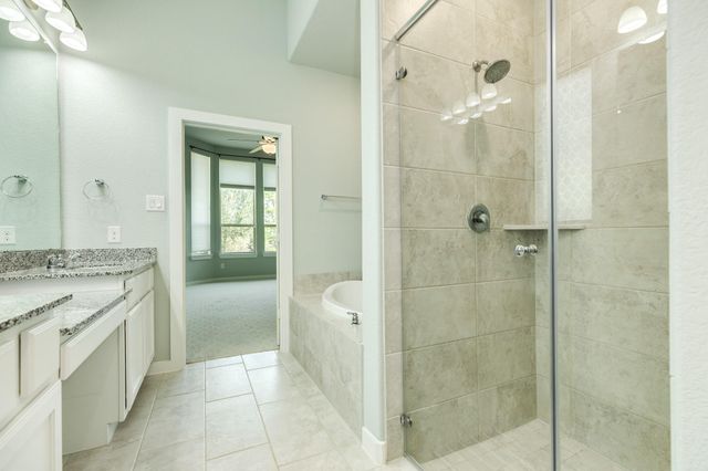 4015 Shackleton Court, Iowa Colony, TX 77583