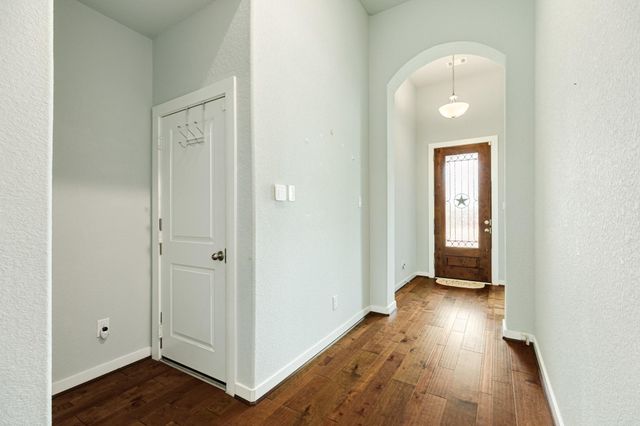 4015 Shackleton Court, Iowa Colony, TX 77583