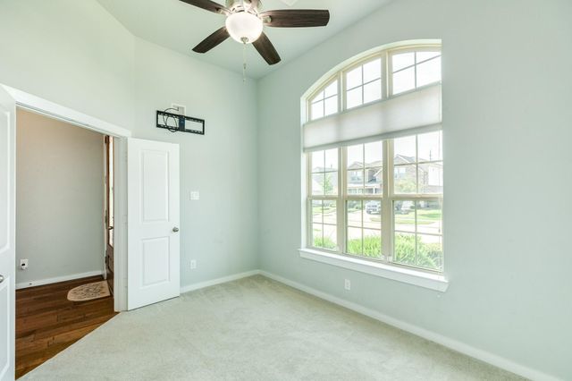 4015 Shackleton Court, Iowa Colony, TX 77583