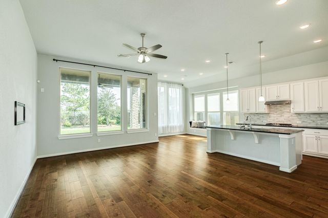 4015 Shackleton Court, Iowa Colony, TX 77583