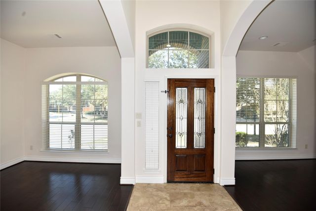 18610 Lena Trail Drive, Spring, TX 77388