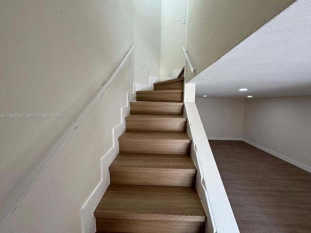 7520 W 15th Ct, Hialeah, FL 33014