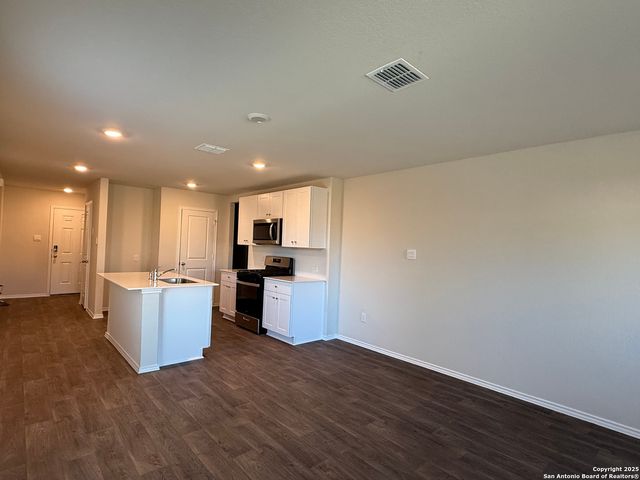 5029 Pitch Mark, San Antonio, TX 78261