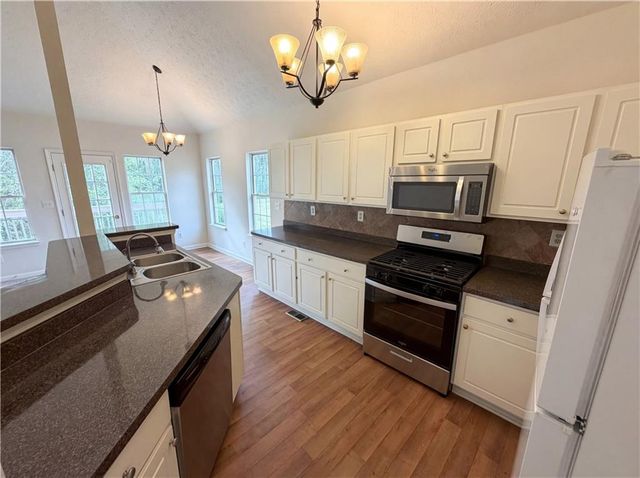 4067 Lions Gate, Douglasville, GA 30135