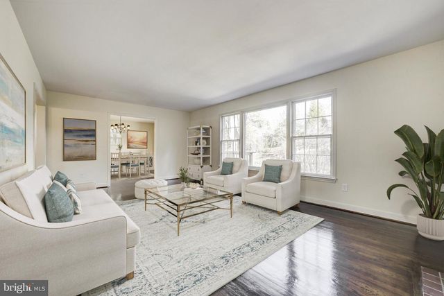 7721 MARYKNOLL AVE, Bethesda, MD 20817