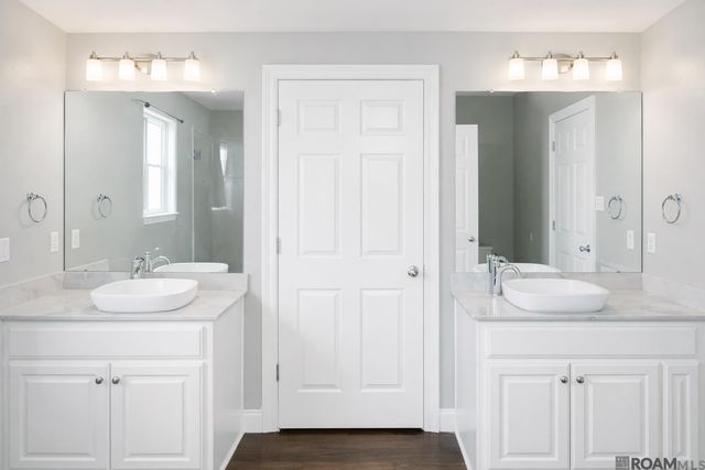 909 W Jeana Dr, Gonzales, LA 70737