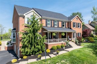 107 Coventry Ct, Peters Twp, PA 15317