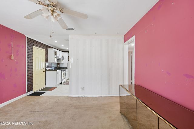 3021 ALONSO Road, Jacksonville, FL 32216