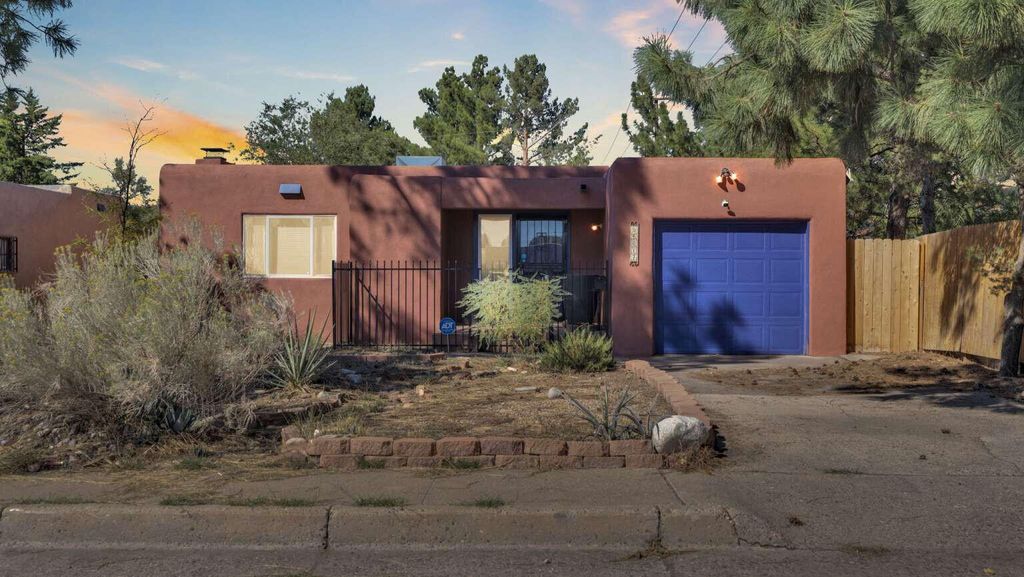 5017 INSPIRATION Drive SE, Albuquerque, NM 87108