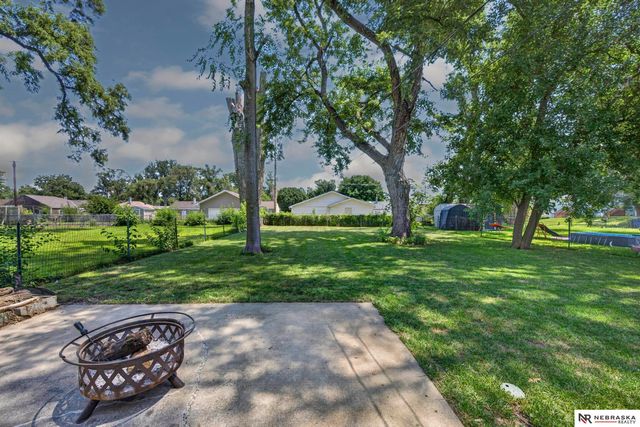 2809 Clay Street, Bellevue, NE 68005