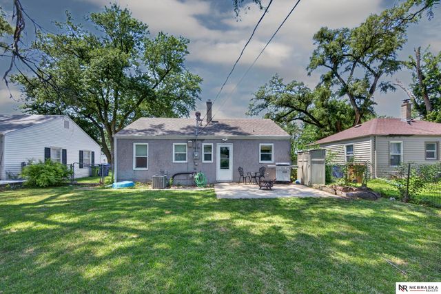 2809 Clay Street, Bellevue, NE 68005