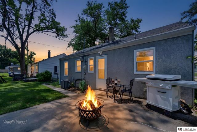 2809 Clay Street, Bellevue, NE 68005