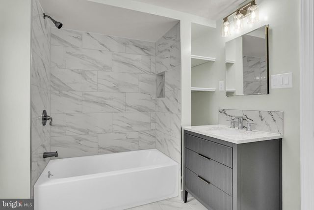 132 E ARCH ST, Elizabethville, PA 17023