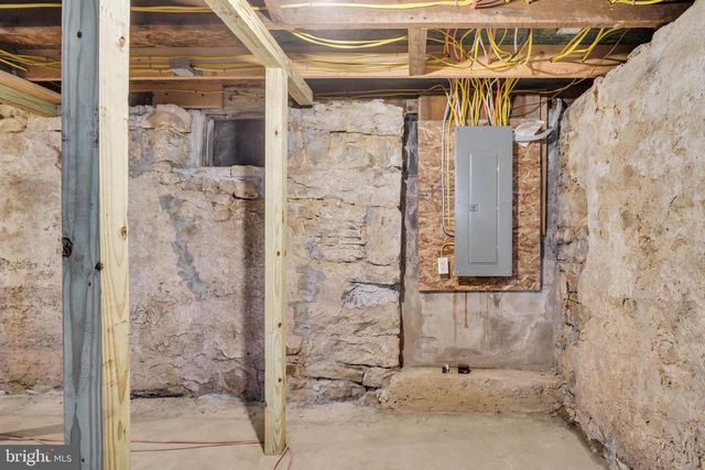 132 E ARCH ST, Elizabethville, PA 17023