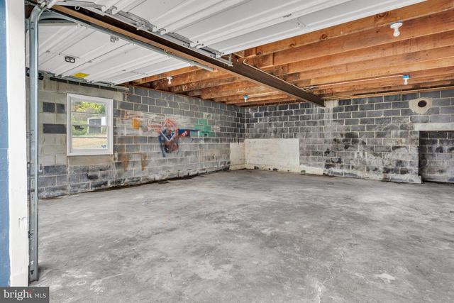 132 E ARCH ST, Elizabethville, PA 17023