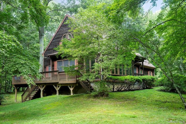 137 Old Camby Road, Verbank, NY 12585