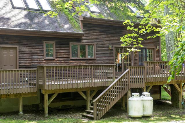 137 Old Camby Road, Verbank, NY 12585