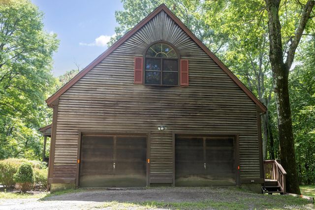 137 Old Camby Road, Verbank, NY 12585