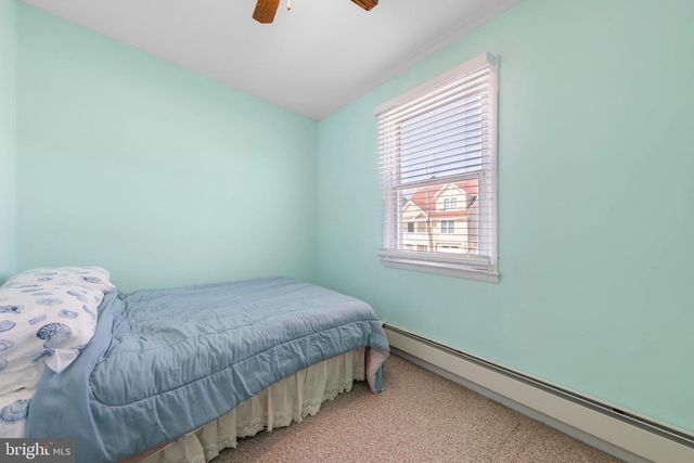 16 JEFFREY DRIVE, Manahawkin, NJ 08050