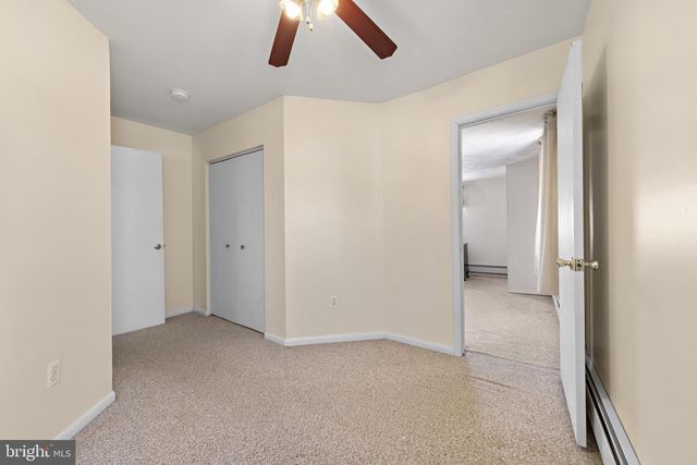 16 JEFFREY DRIVE, Manahawkin, NJ 08050