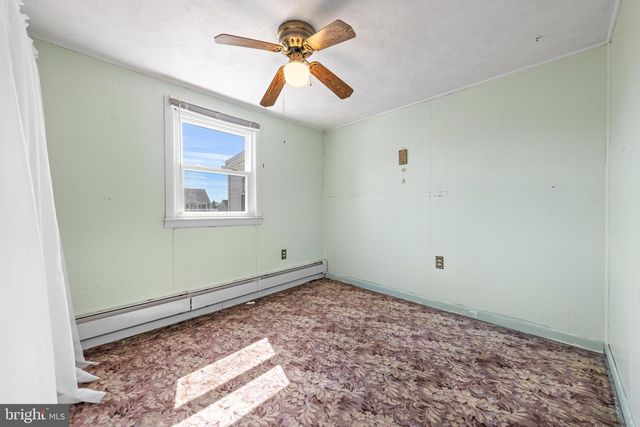 16 JEFFREY DRIVE, Manahawkin, NJ 08050
