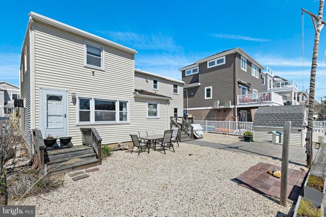 16 JEFFREY DRIVE, Manahawkin, NJ 08050
