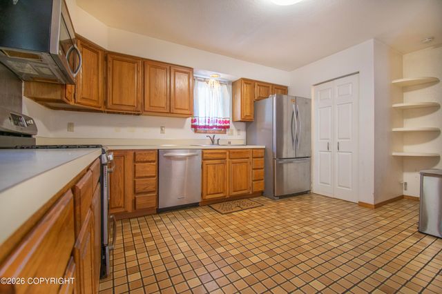 117 Wooded Glen Court, Kenai, AK 99611