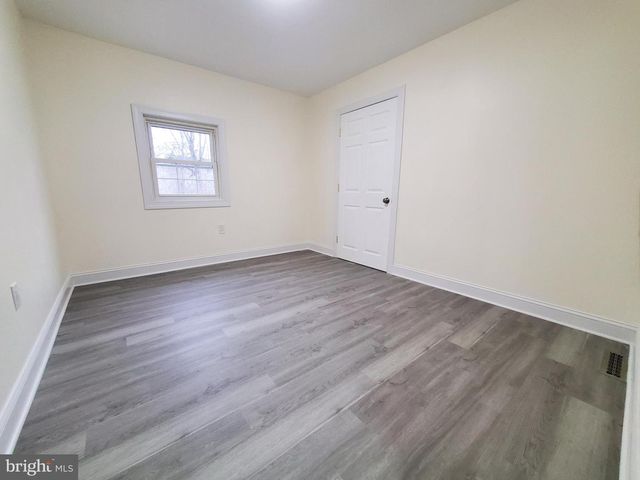 2601 N LAKESHORE DR, Browns Mills, NJ 08015