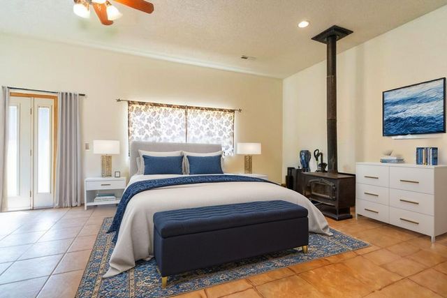 604 Ortega Road NW, Los Ranchos, NM 87114